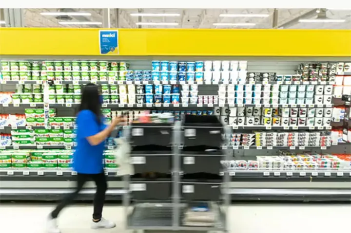 افزایش حداقل دستمزد در کبک به ۱۵.۲۵ دلار